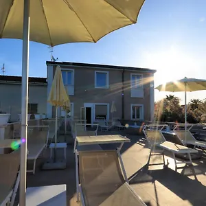 hotel-cecina-beach.it-tuscanyhotel.com/